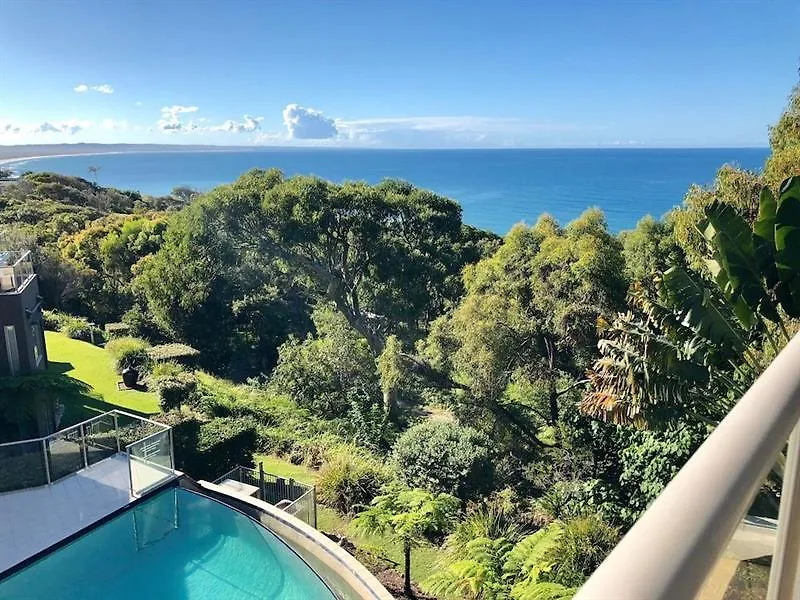 Rainbow Ocean Palms Resort Rainbow Beach 4*,  Australia